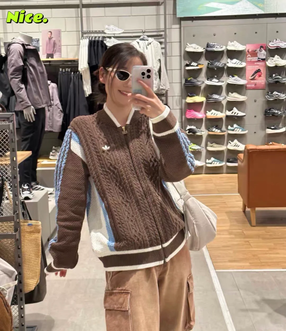 炸了💥阿迪咖色秋冬夹克针织衫女太上头了‼️