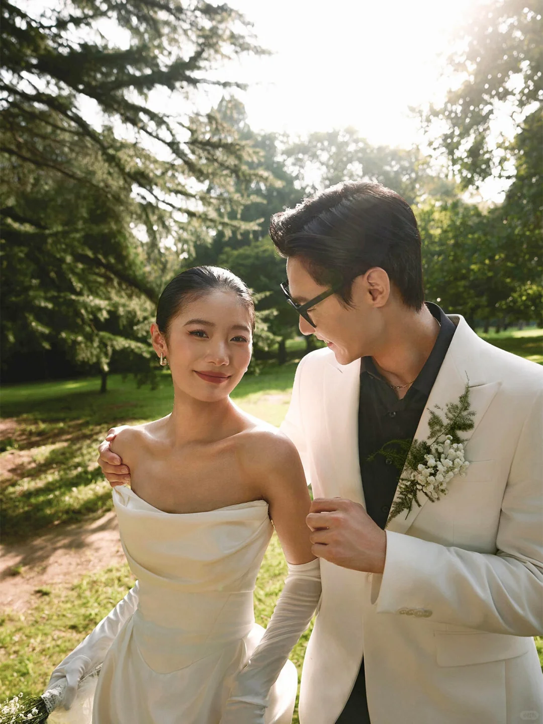 快来抄作业❗️这组森系婚照完全是韩女天菜