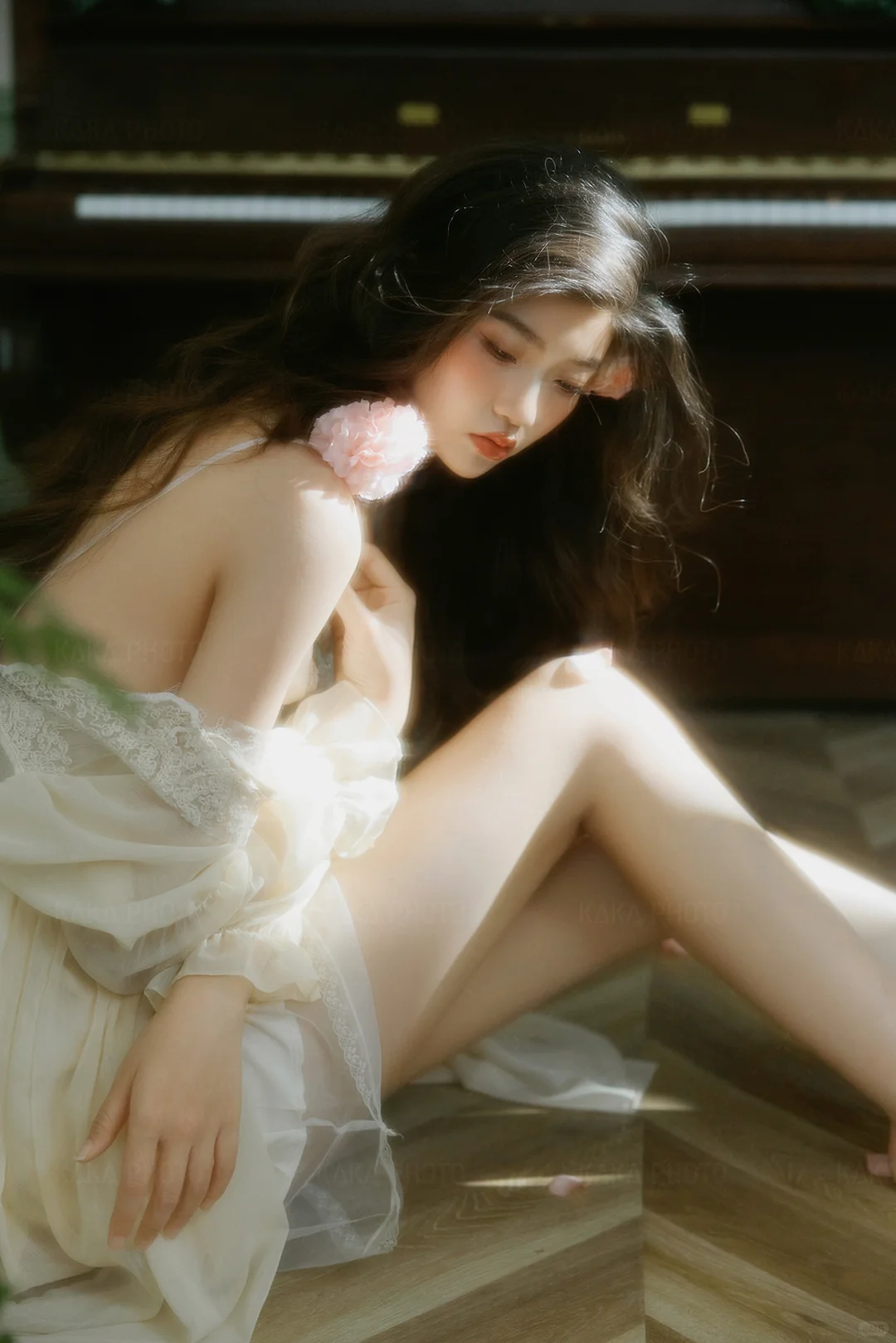 🌷鲜花和少女的适配度是百分百吧！私房照