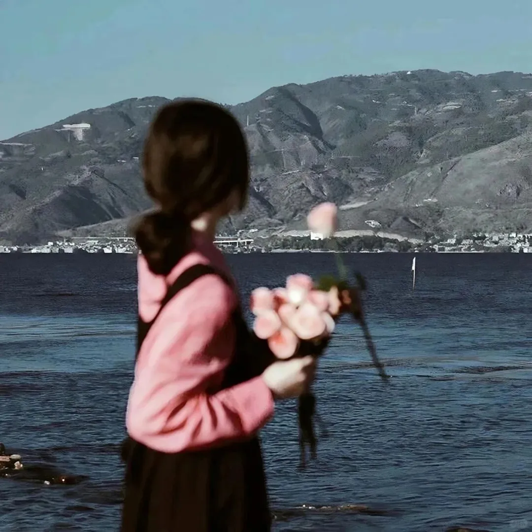 不露脸系列女头像@女生最好的风水就是自己