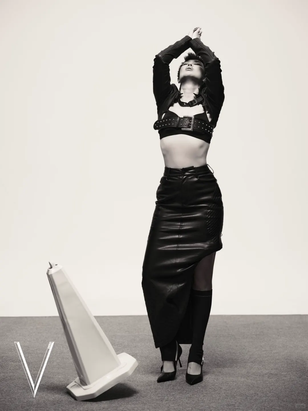 冬夏女王的时装也依旧迷人