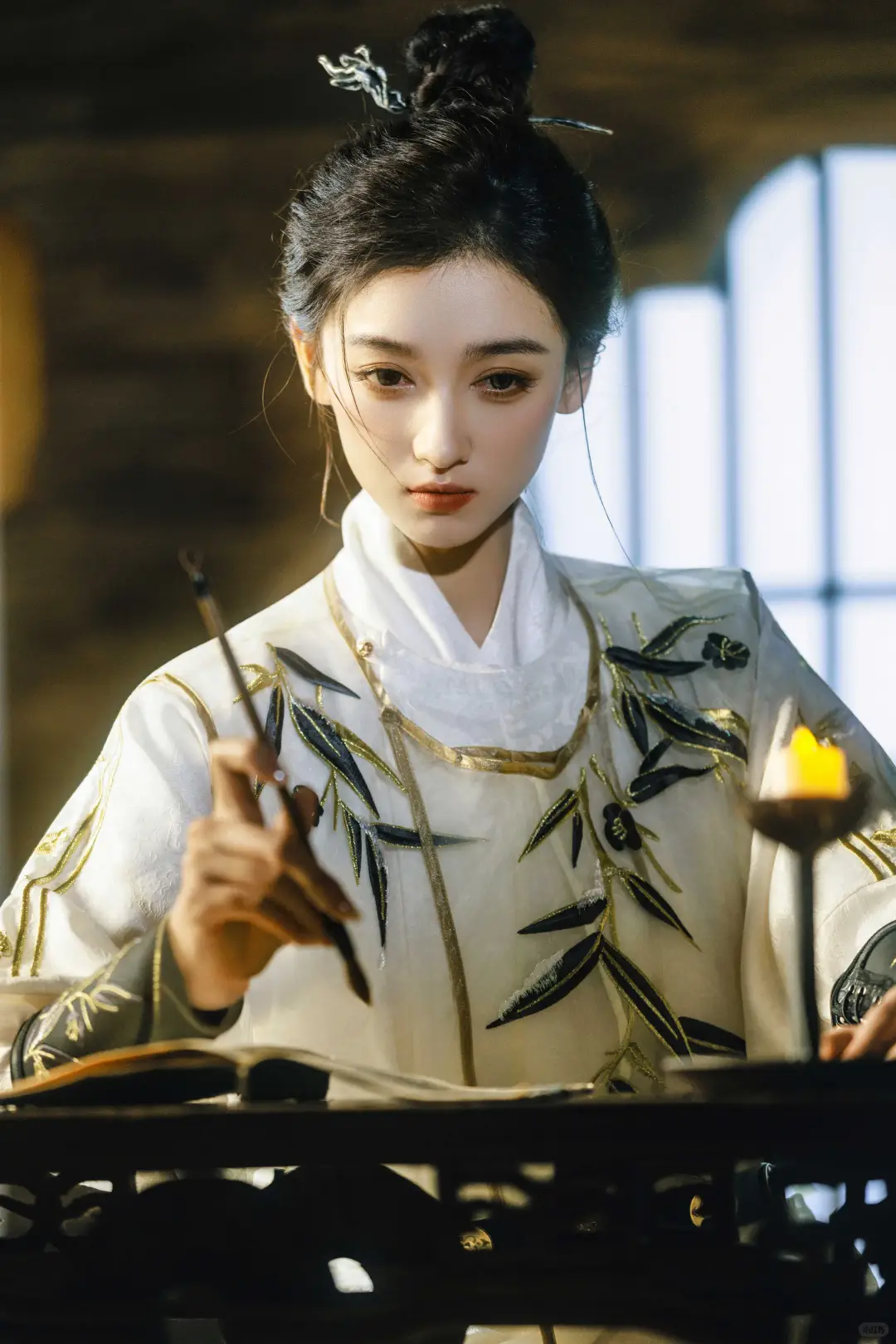 文可执笔书墨香，武能仗剑走江湖｜汉服写真