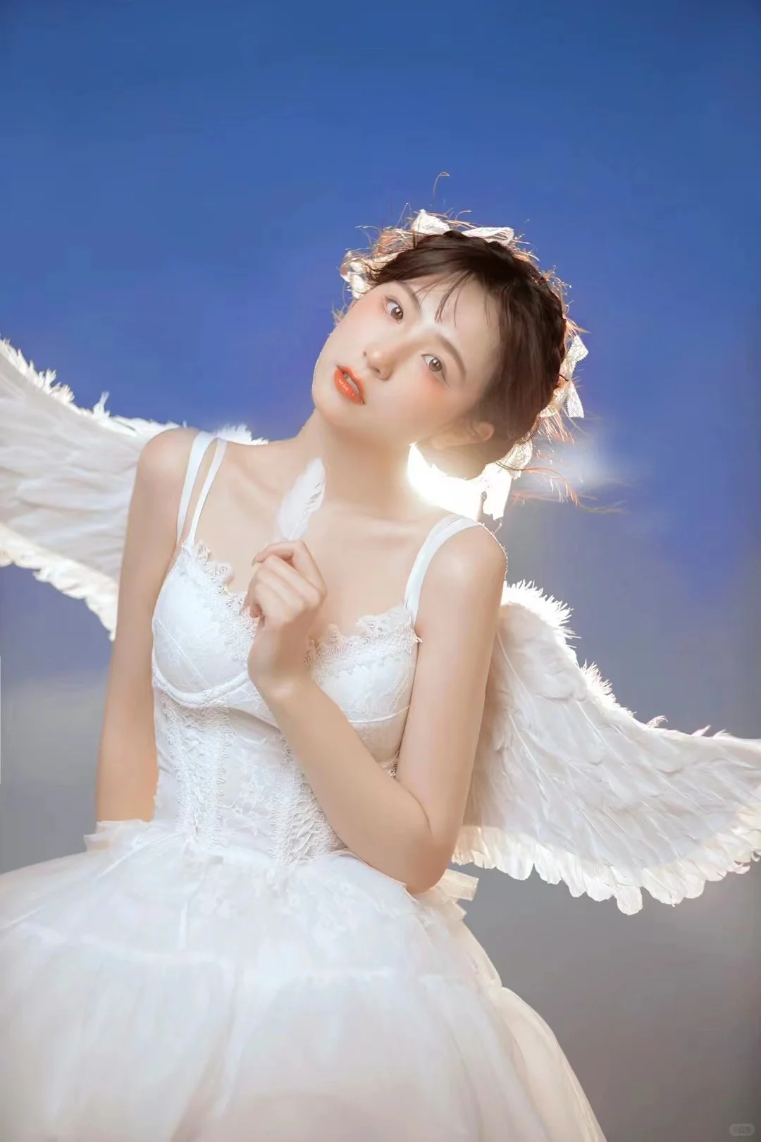 哇 是坠落人间的小仙女啊