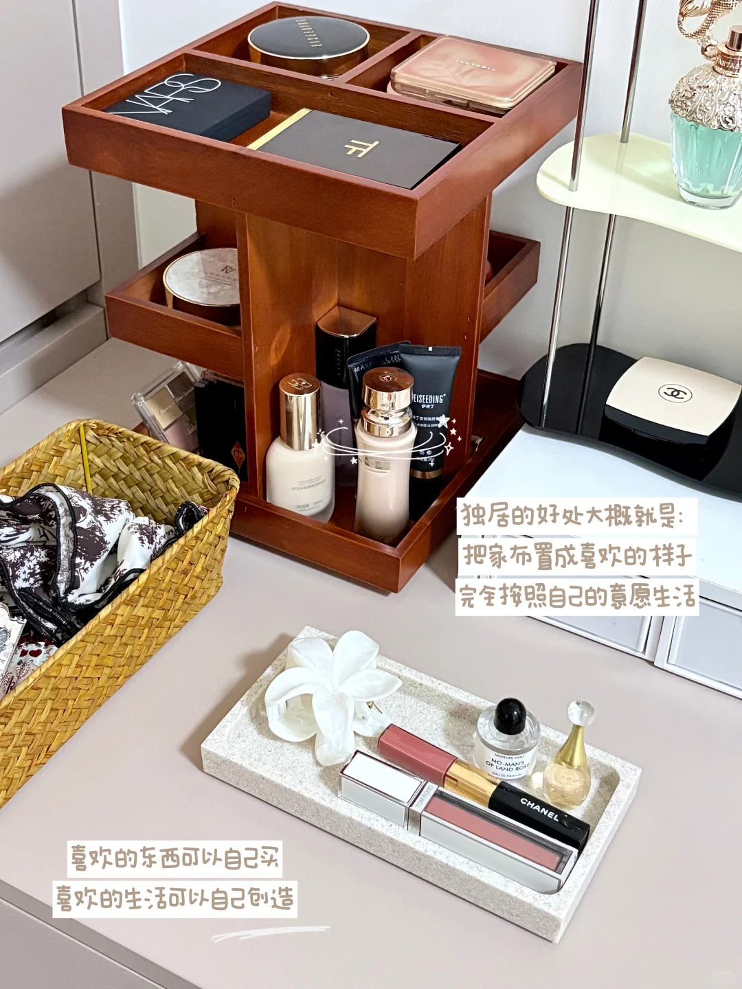 月入1w精致女 | 谁懂爬上10楼回首是1楼！