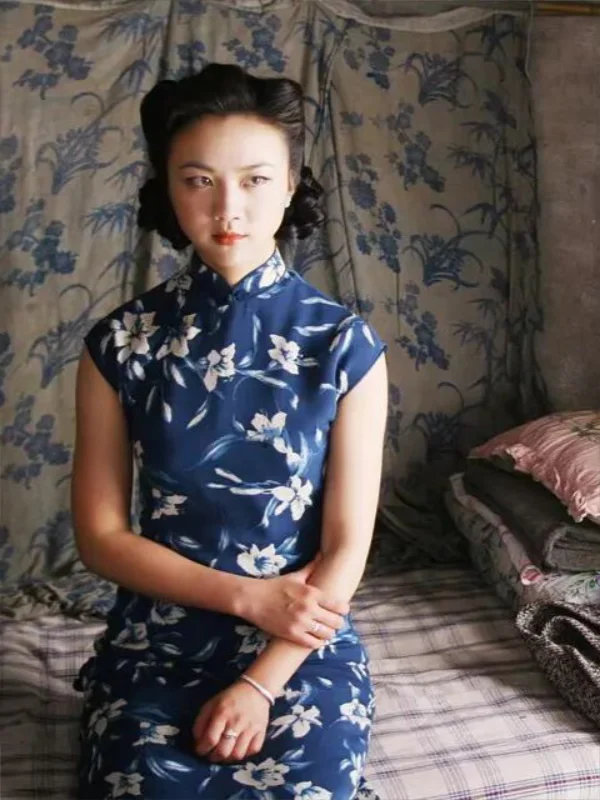 《色｜戒》汤唯和她的 27 套旗袍