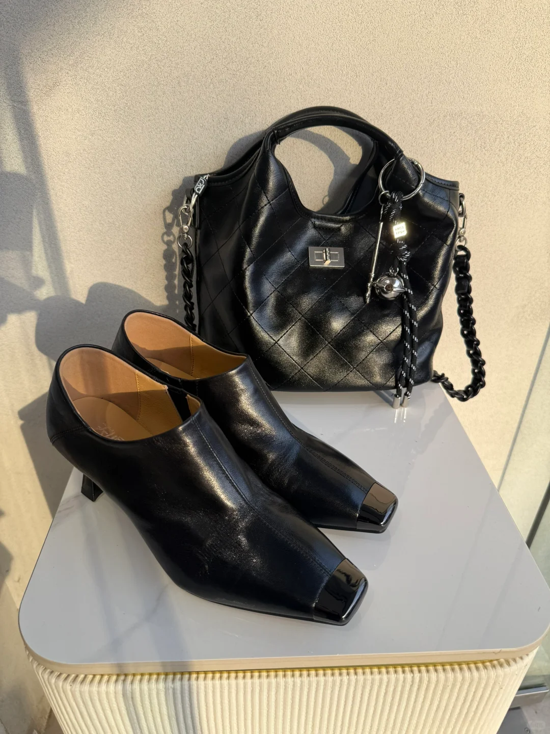 大爱时尚方头高跟鞋，它！！！🖤