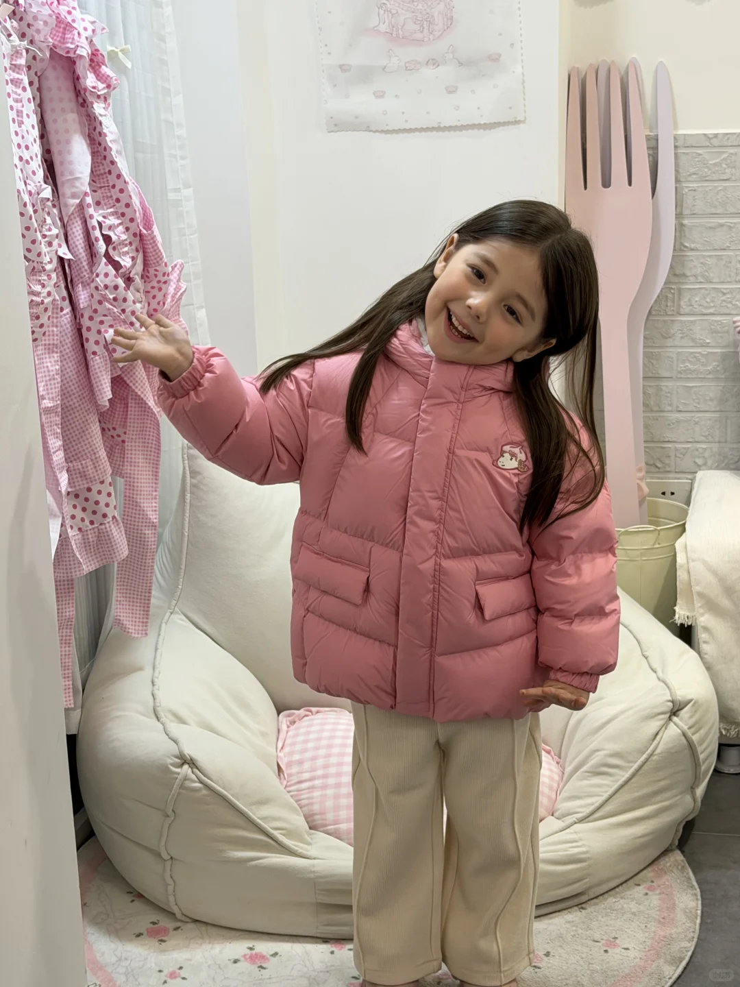 今天是粉色的 甜到冒泡的小孩🍰