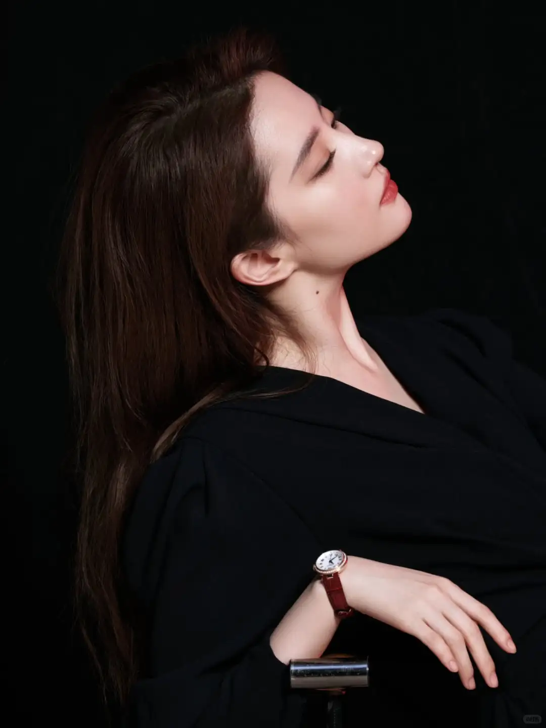 刘亦菲这组图直接把“仙气”焊在脸上了