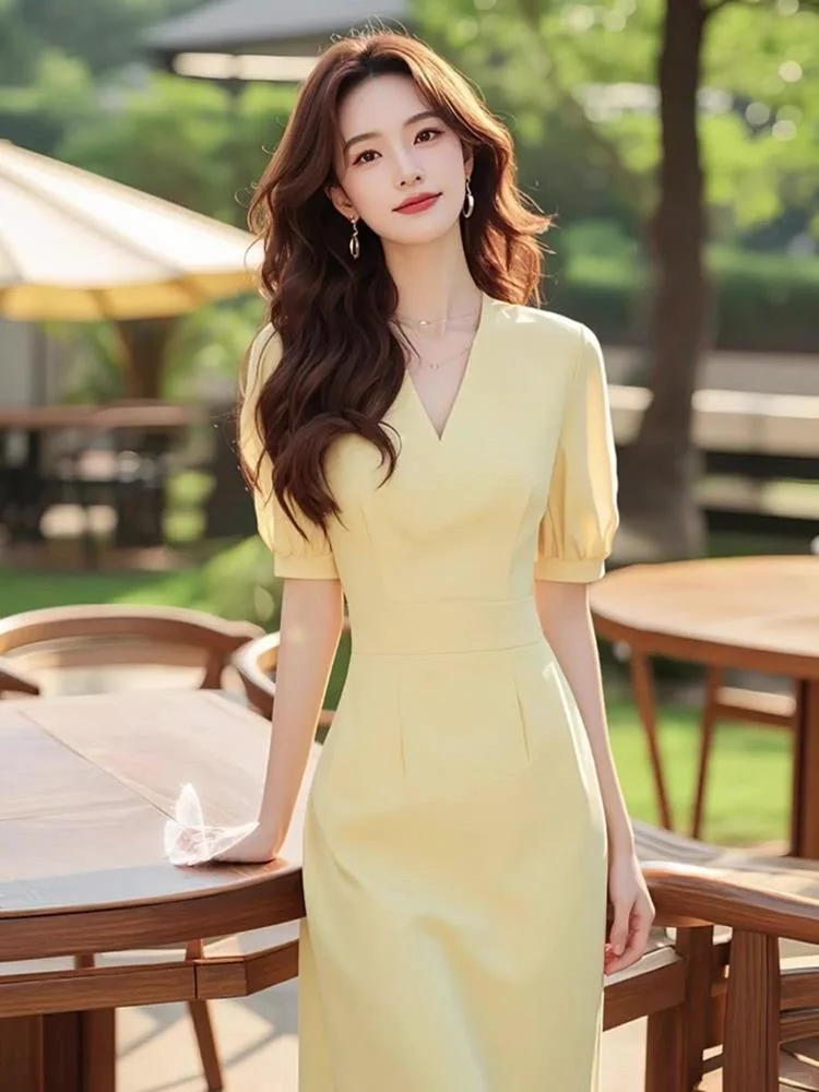 👗夏季必备！女神黄收腰裙💛