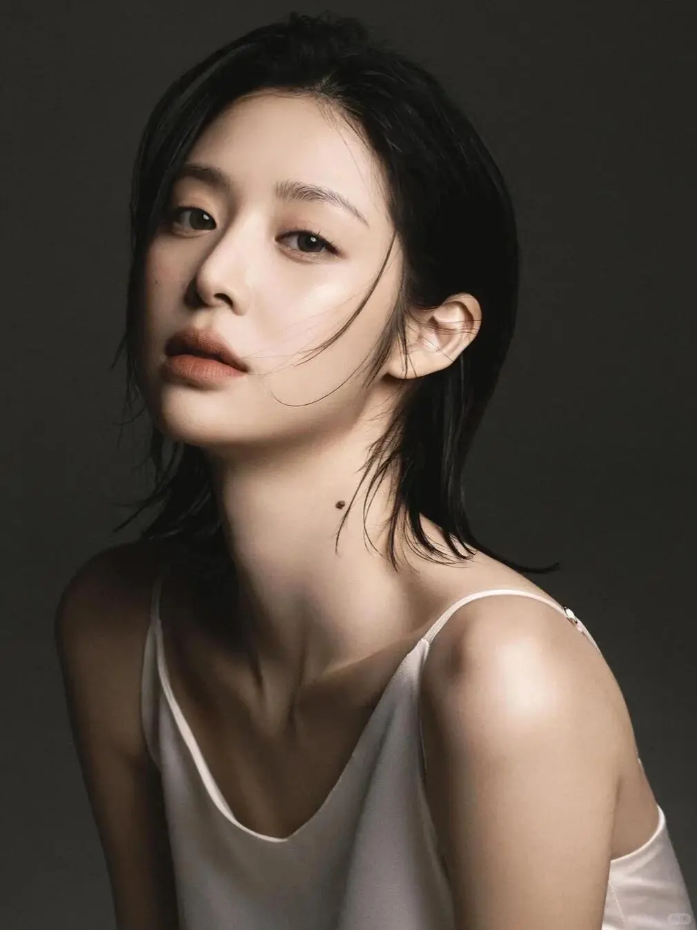 轻熟女肖像绝绝子诶🔥知性美让人沦陷🤎