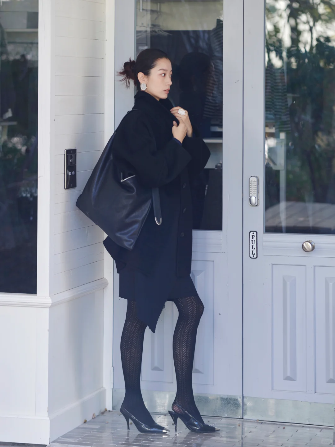 方圆脸不适合幼态 就适合大大方方