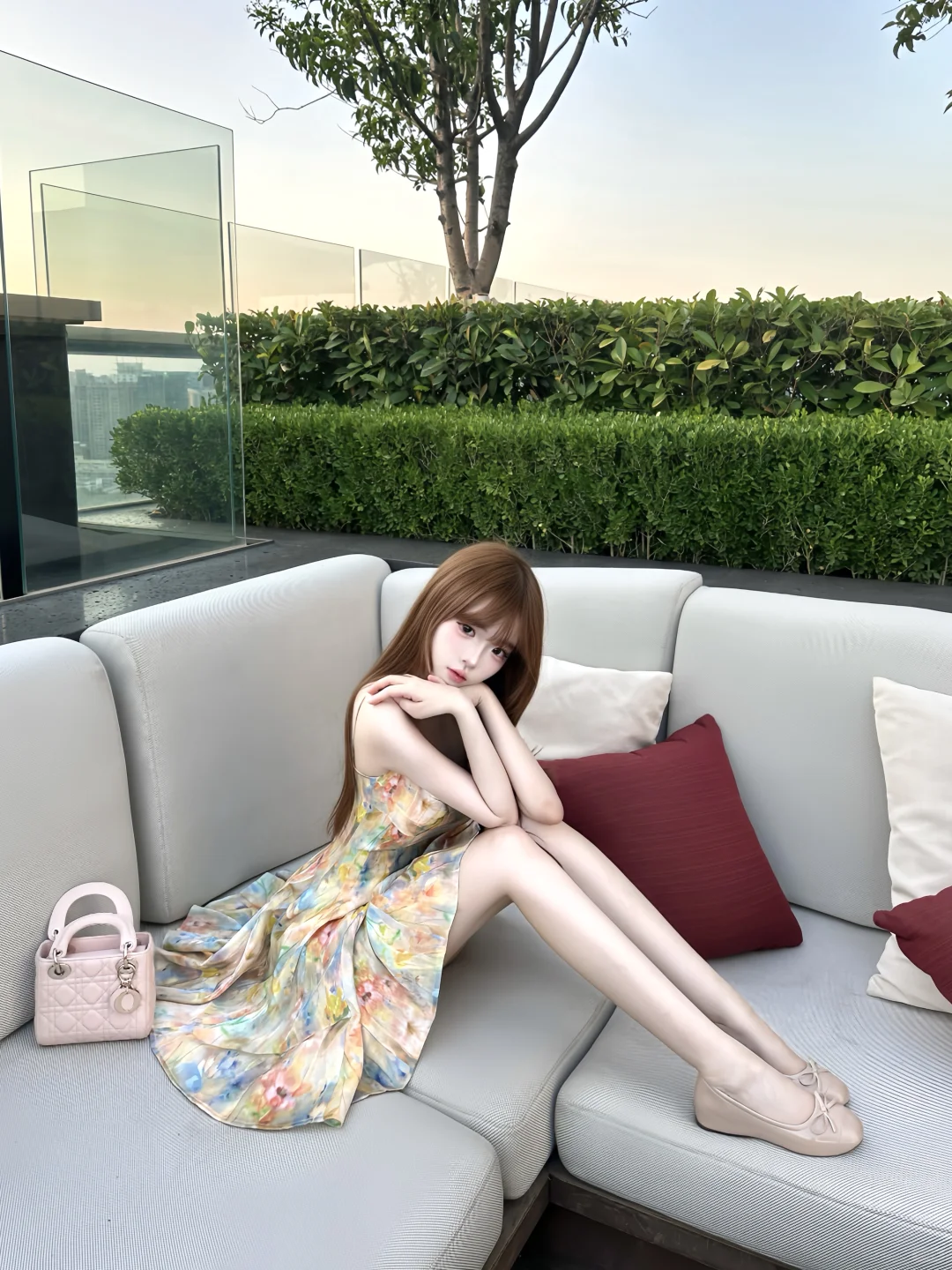 喜欢这种娇贵感～