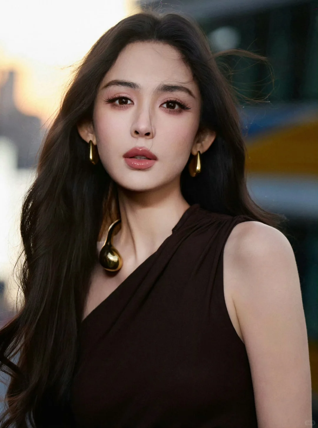 娜扎 复古港风美到腿软