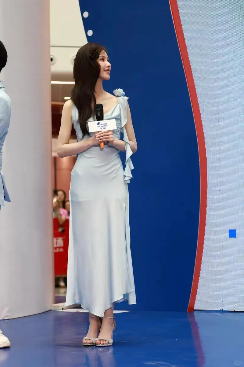 明星生图——陈都灵