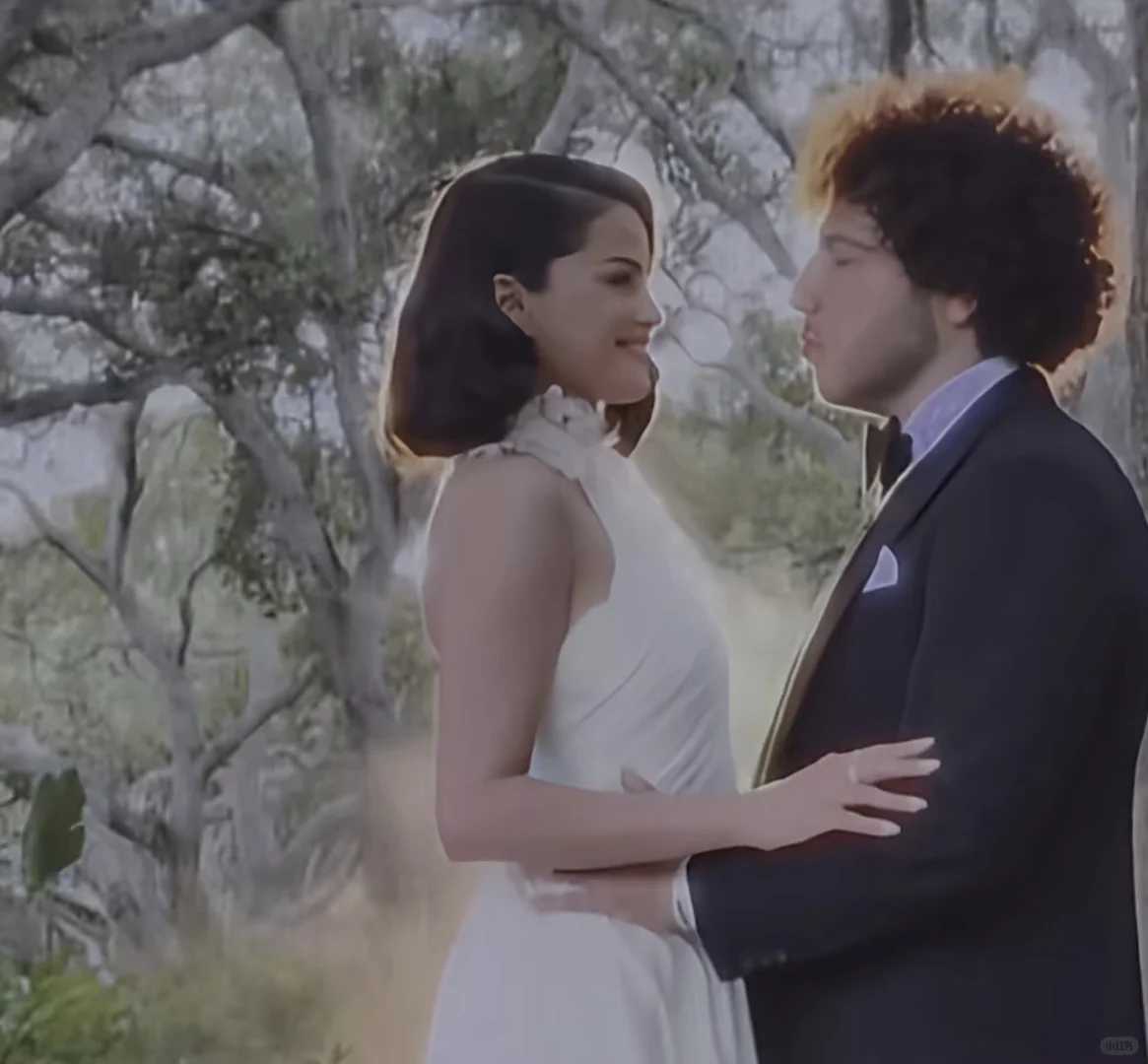 哇塞！Selena Marie Gomez浪漫婚礼甜蜜美艳