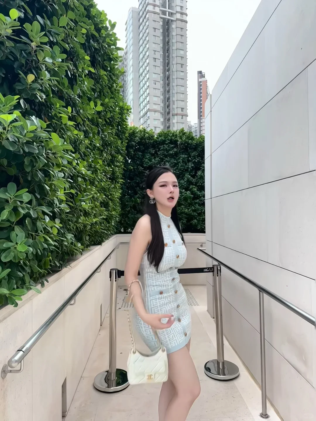 当姐妹说我拍照太媚了，我: