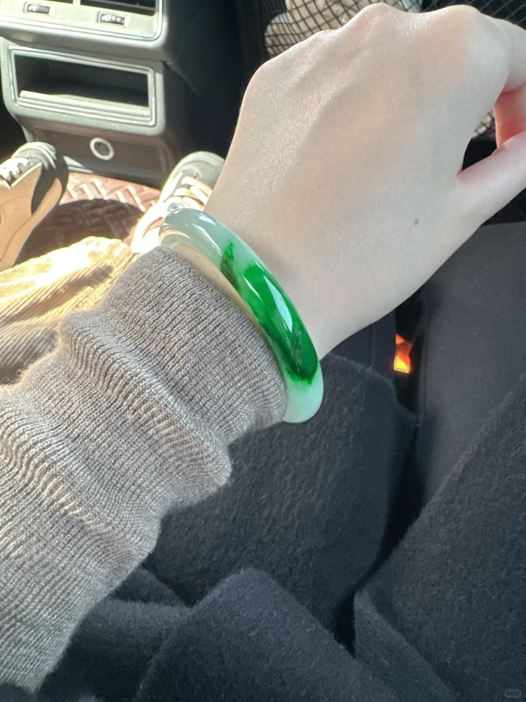 退坑➗青蚨6.29白底青圆条