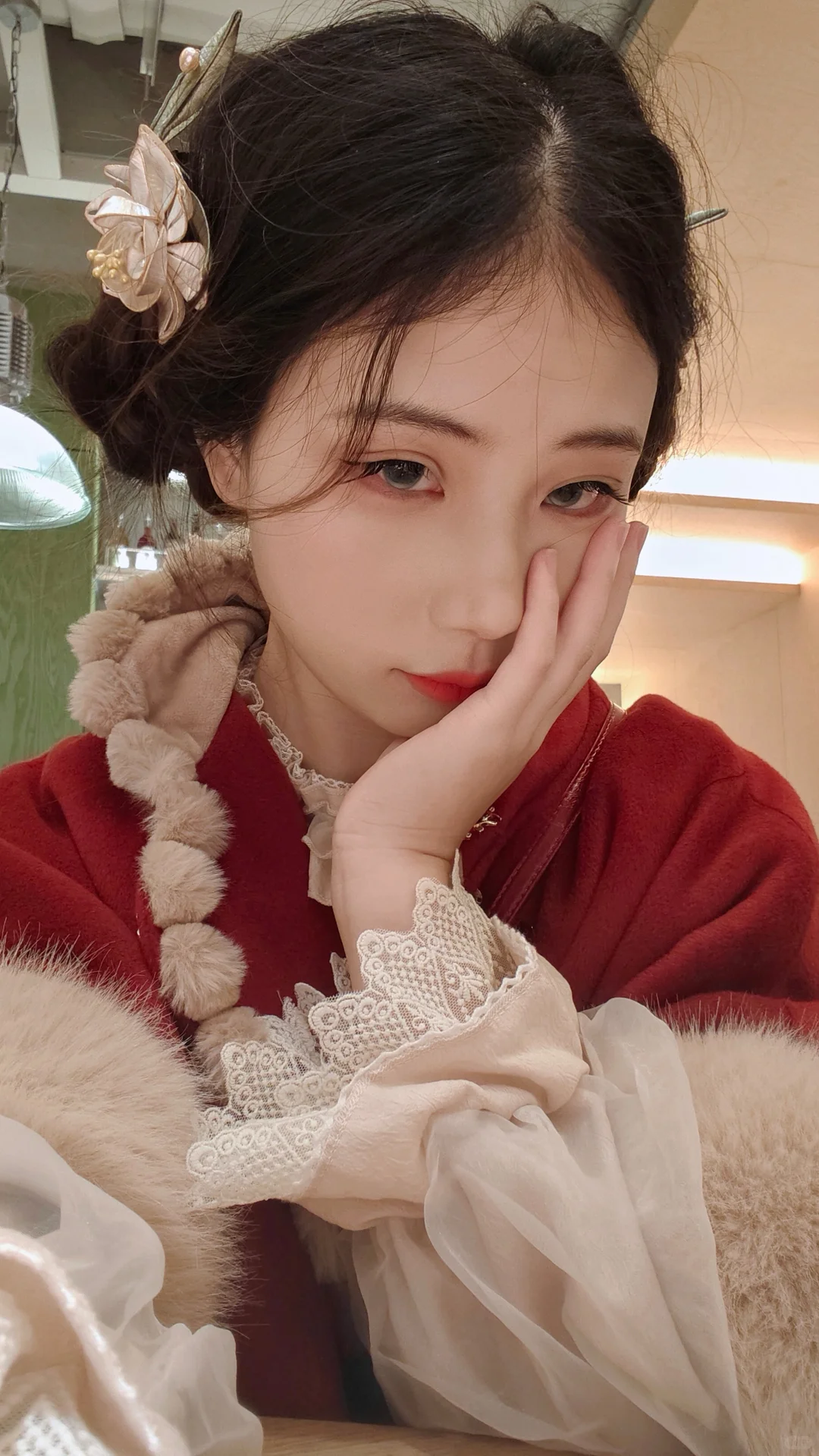 这样可以媚一下姐姐嘛～