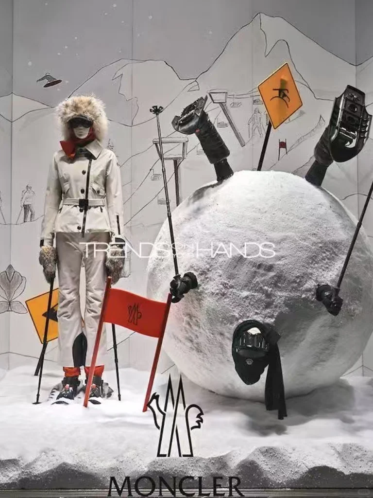 户外运动橱窗模特合集，氛围感直接拉满✨