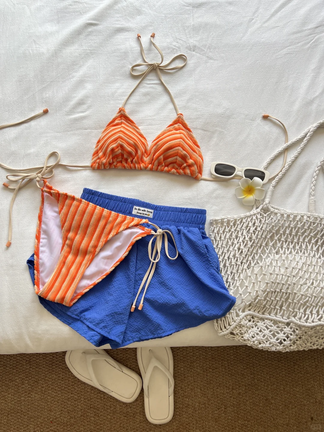 果然有生命力的撞色穿搭最出片🧡💙