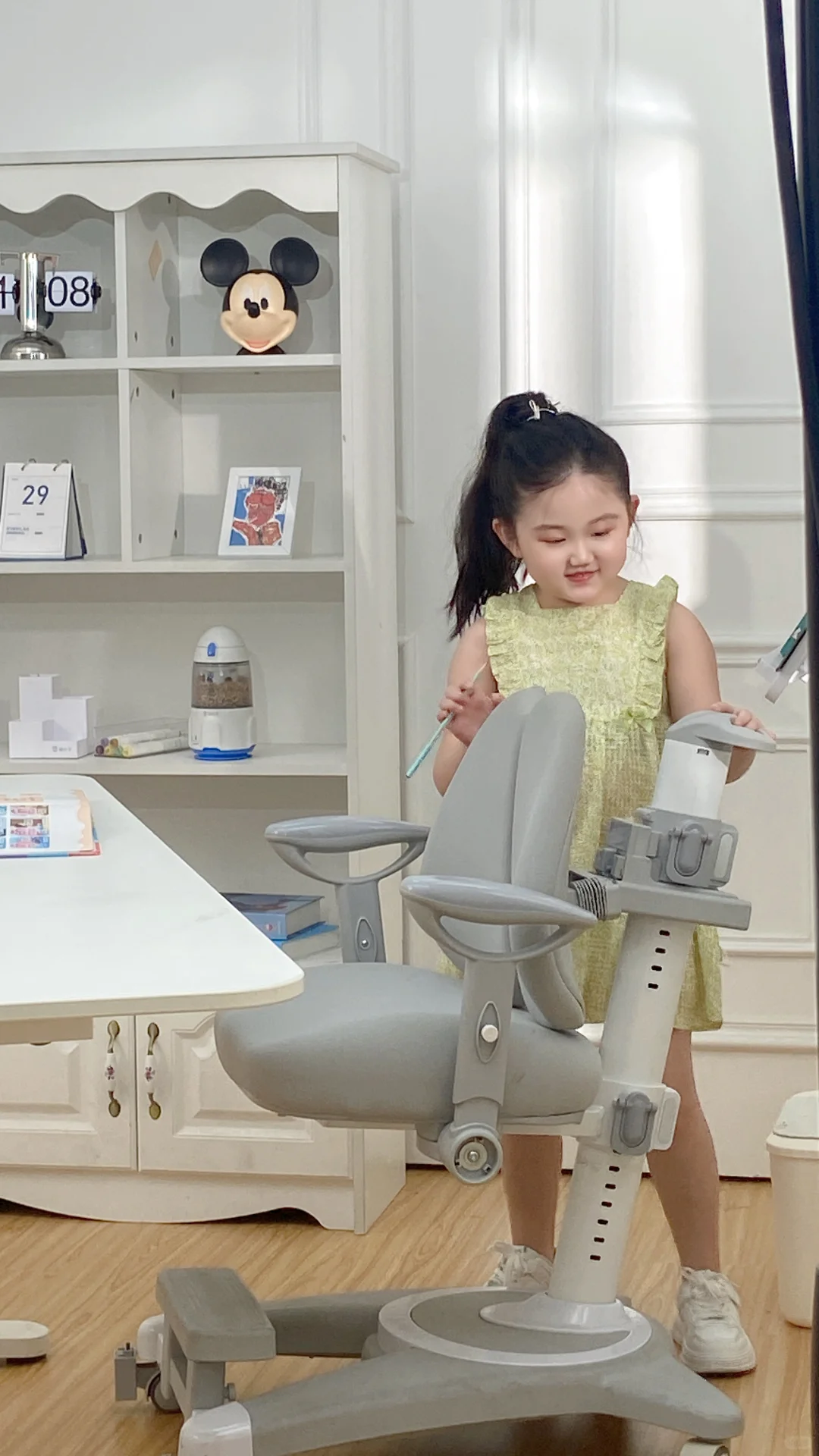 童模拍广告到底挣不挣钱！？