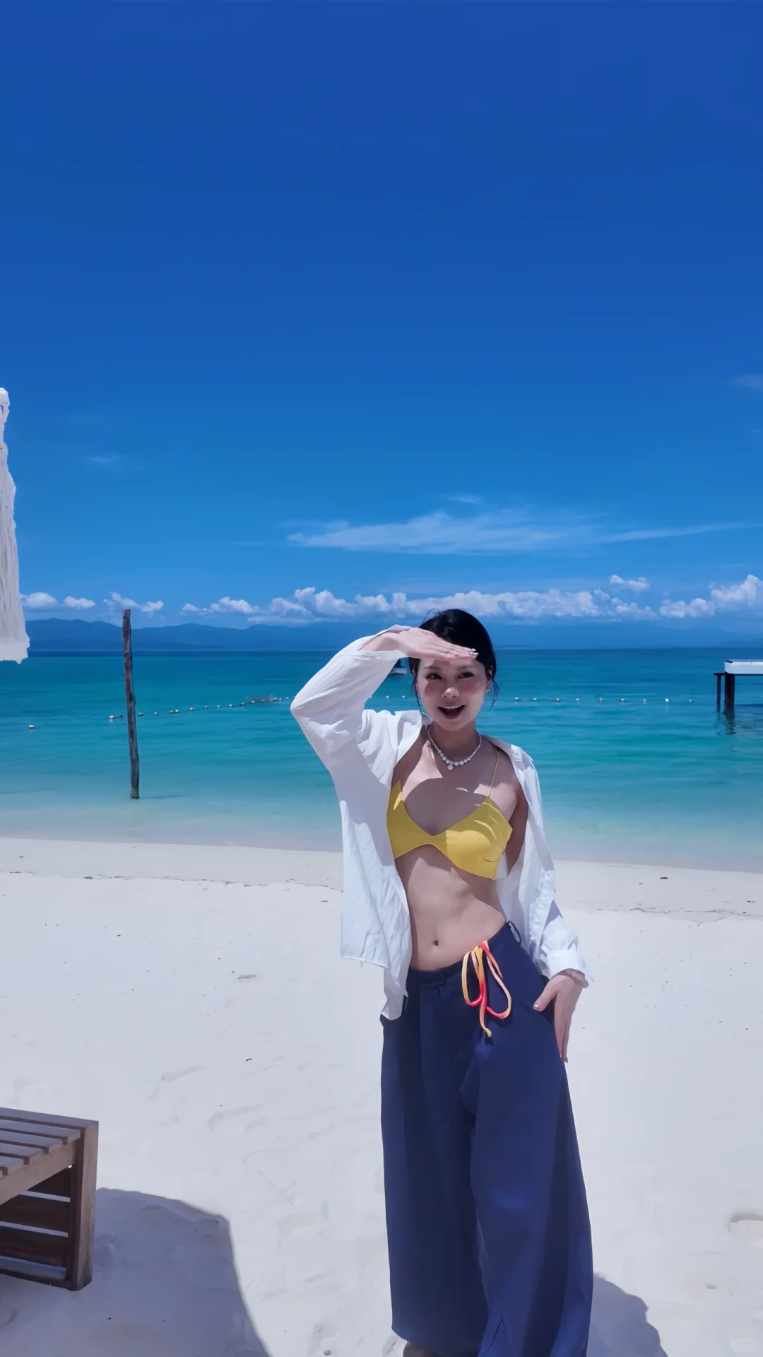 只带了一条裙子去海边的我