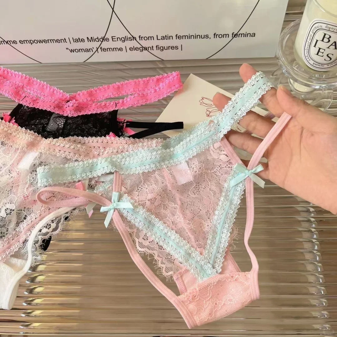 明天跟crush约会穿那条？？？？？？？？