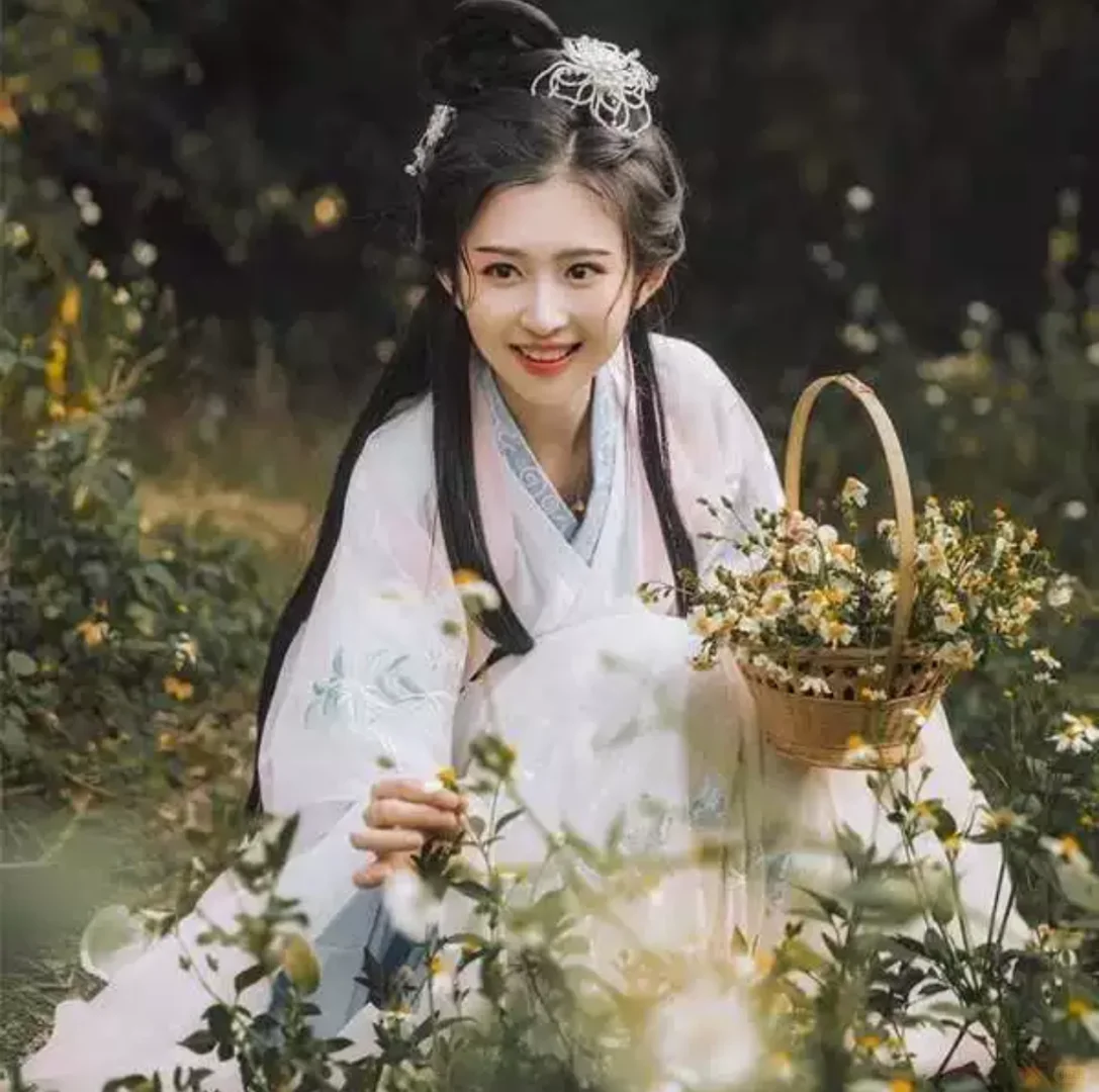 古早90后的最美好多模特