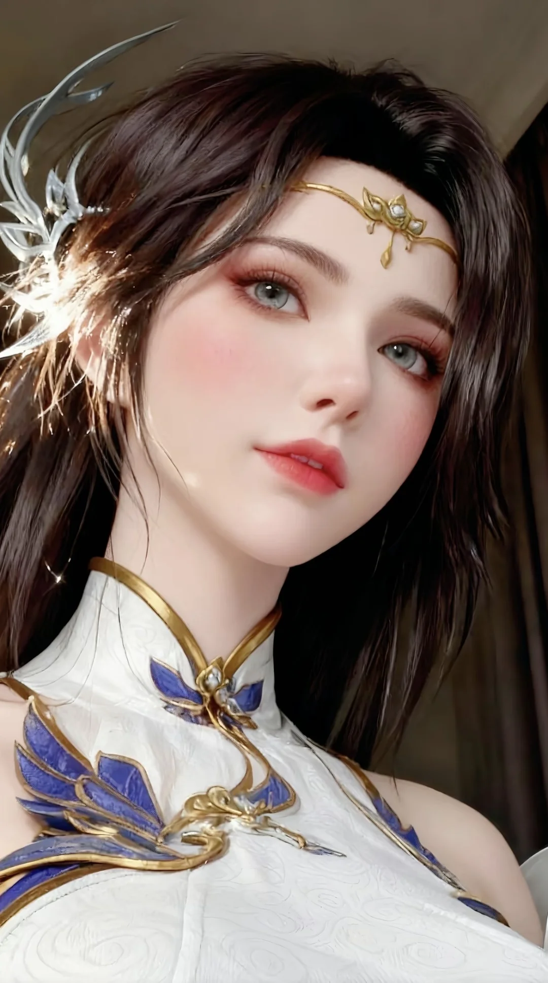 媚眼如丝风韵犹存