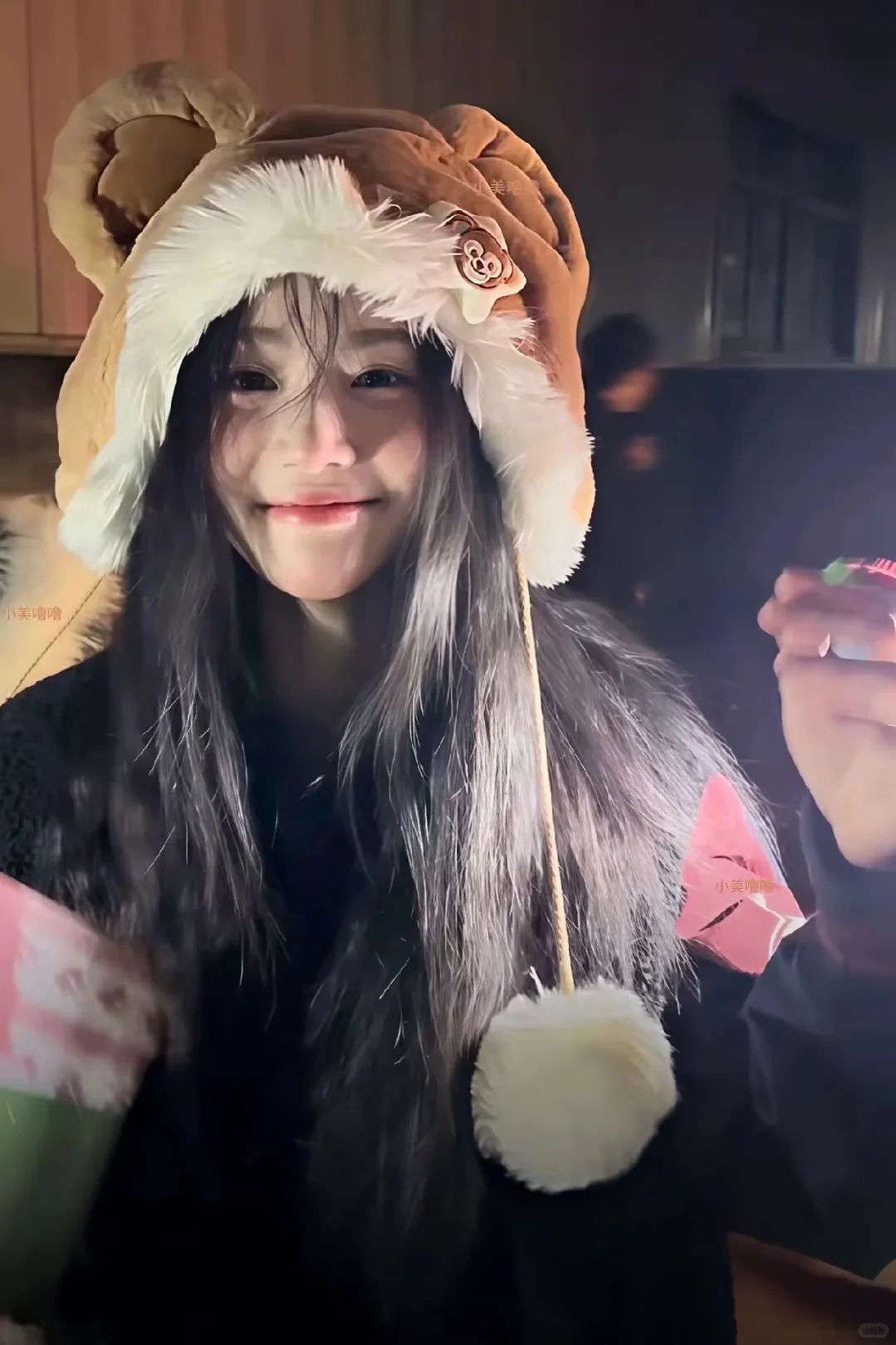 看看你们的卢昱晓美照库存