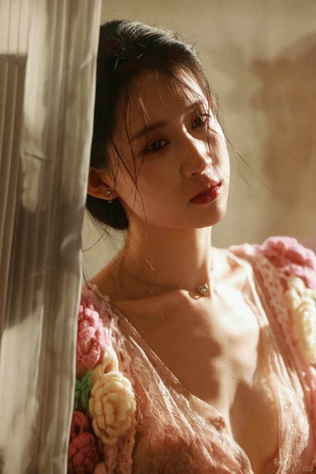 要我明媚还要我妩媚