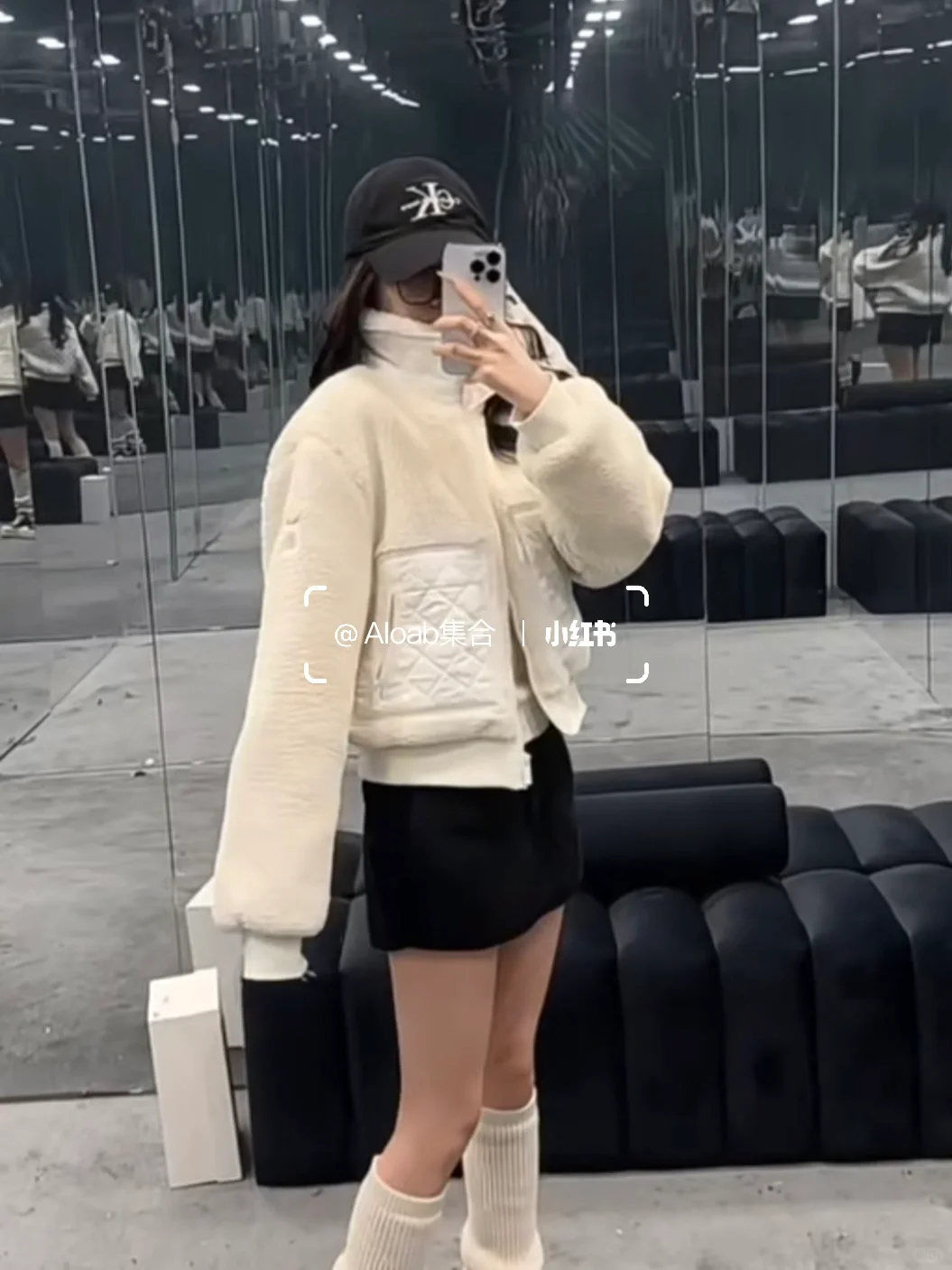 是谁还没拥有Jisoo同款外套！！