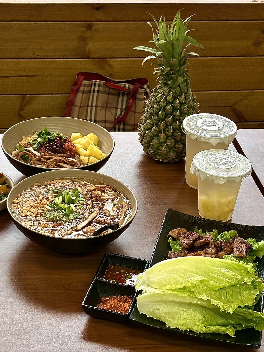 救命！这碗粉面鲜到舔碗！小食直接封神🍜