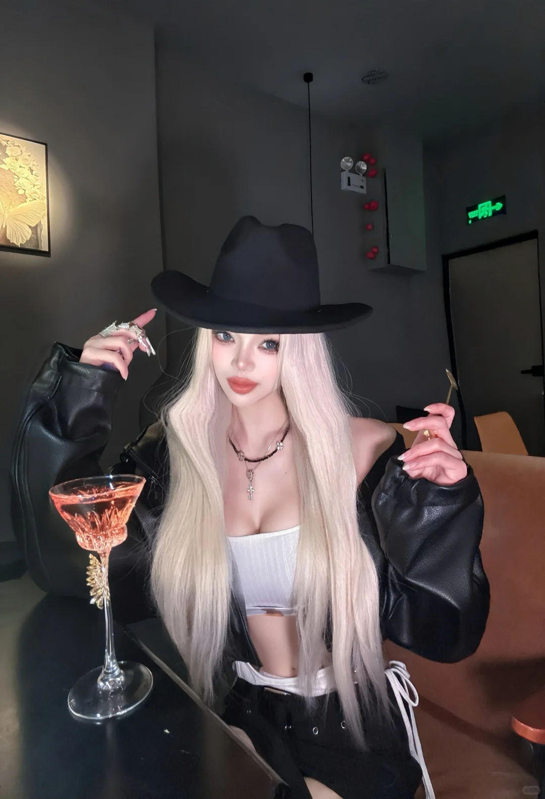 氛围感叛逆女主