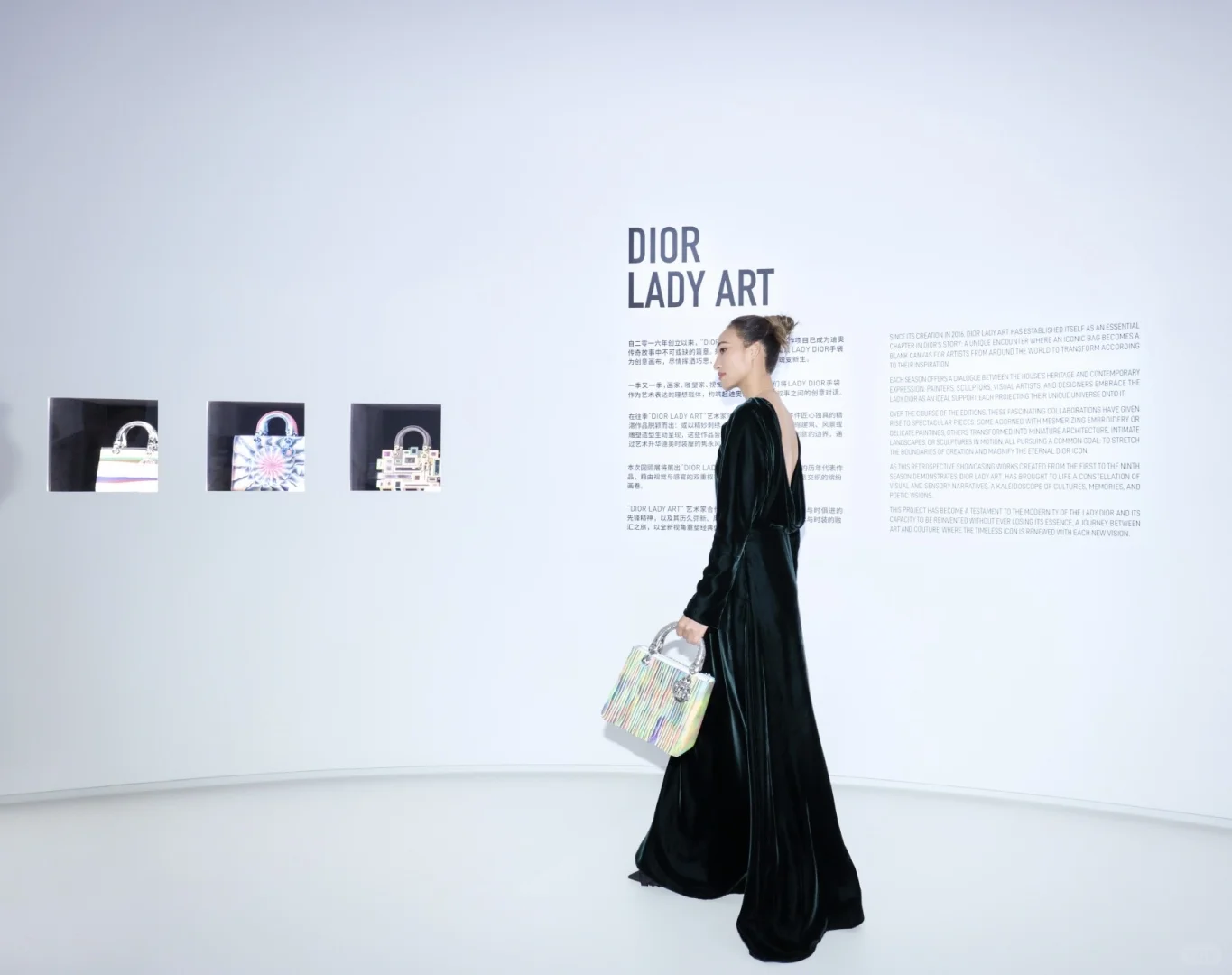 郑钦文出席迪奥上海展览美照