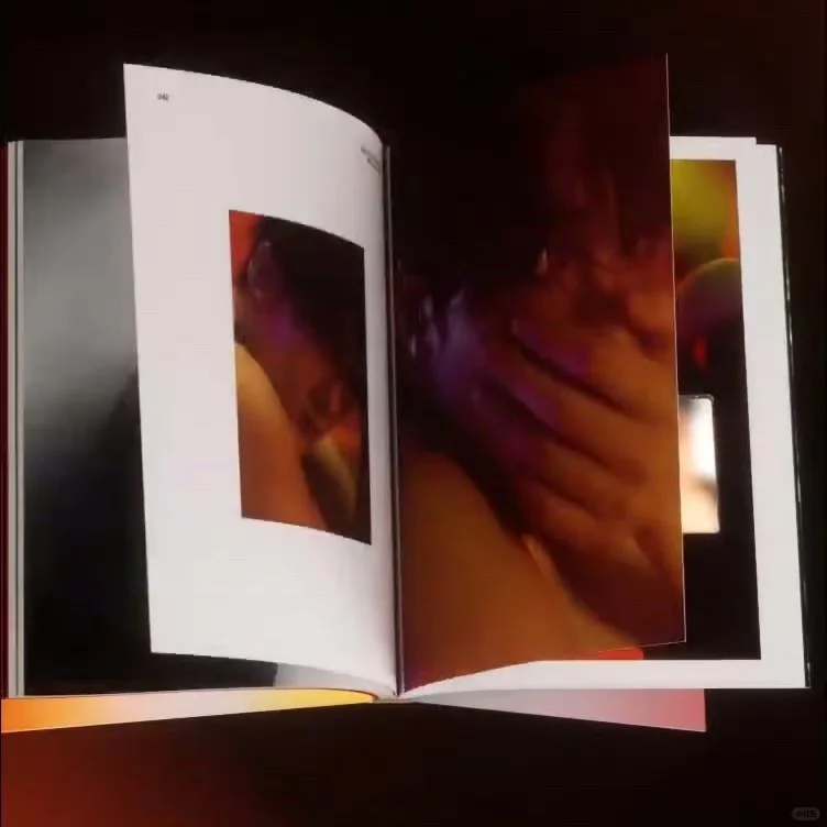 这本写真集！有136页！！
