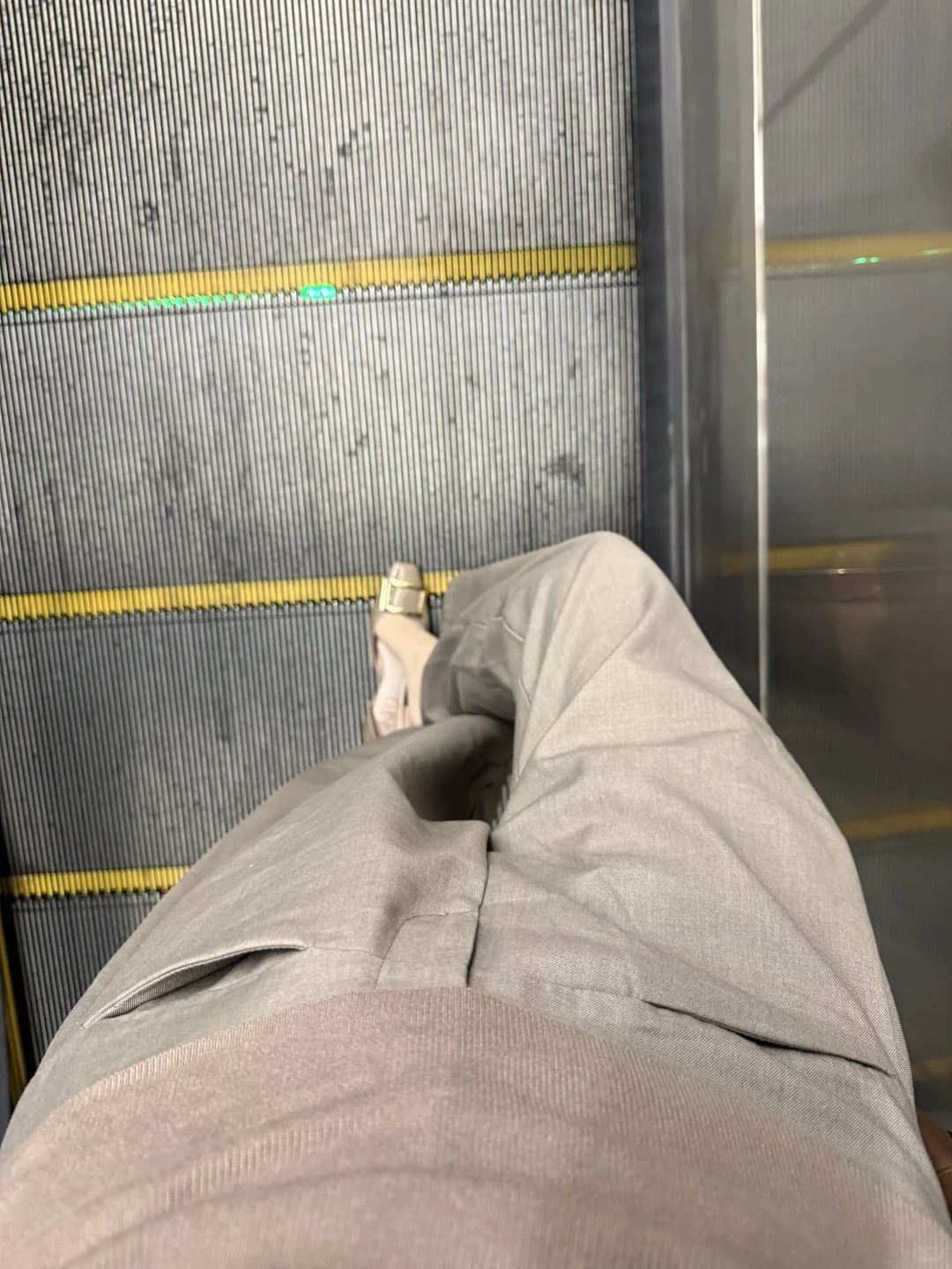 温柔姐姐风｜肉丝裤里丝ootd