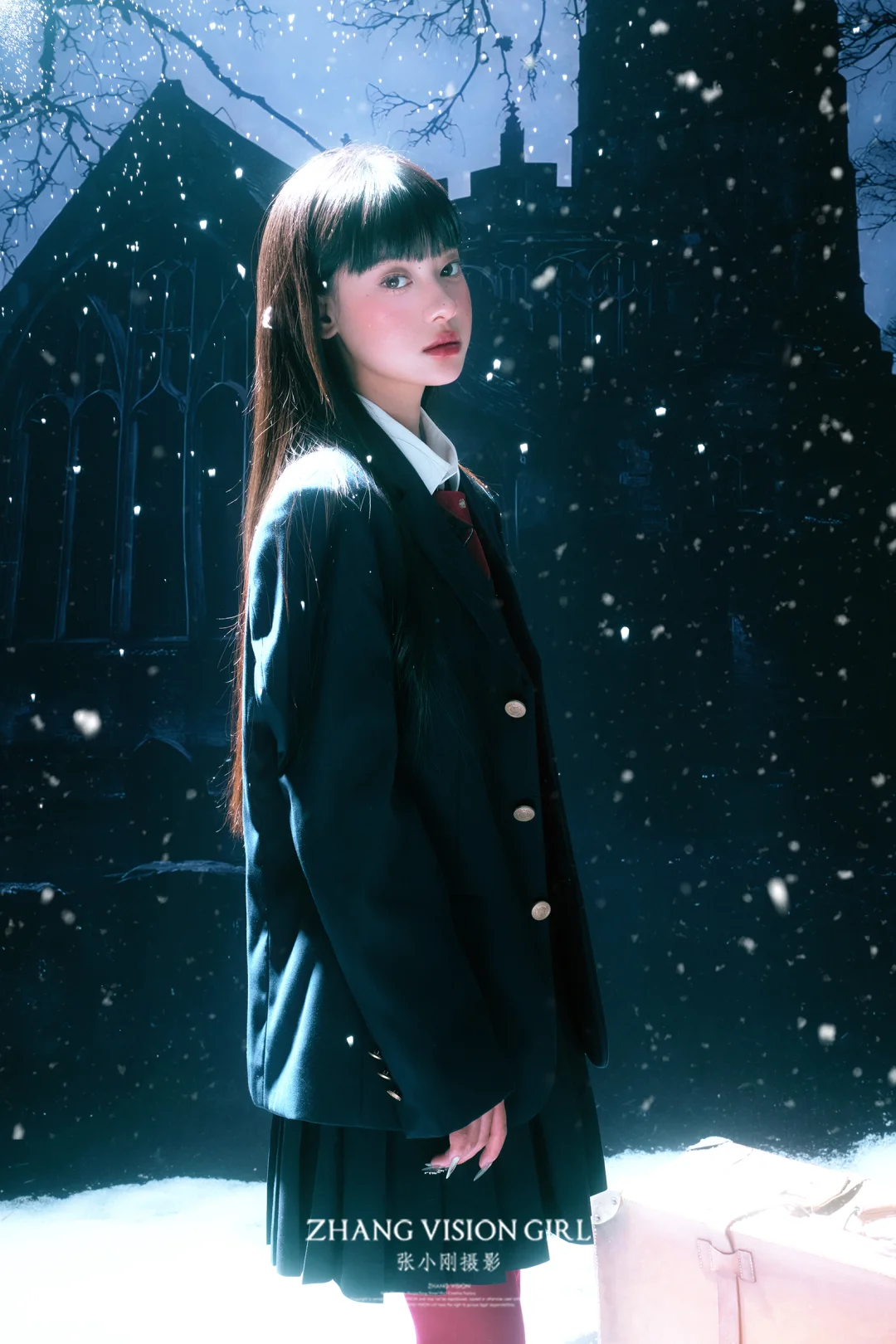 当雪花邂逅了夜❄️韩系少女雪景写真