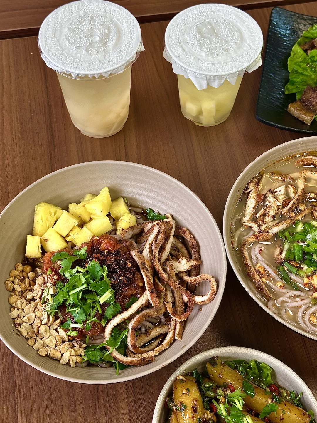 救命！这碗粉面鲜到舔碗！小食直接封神🍜