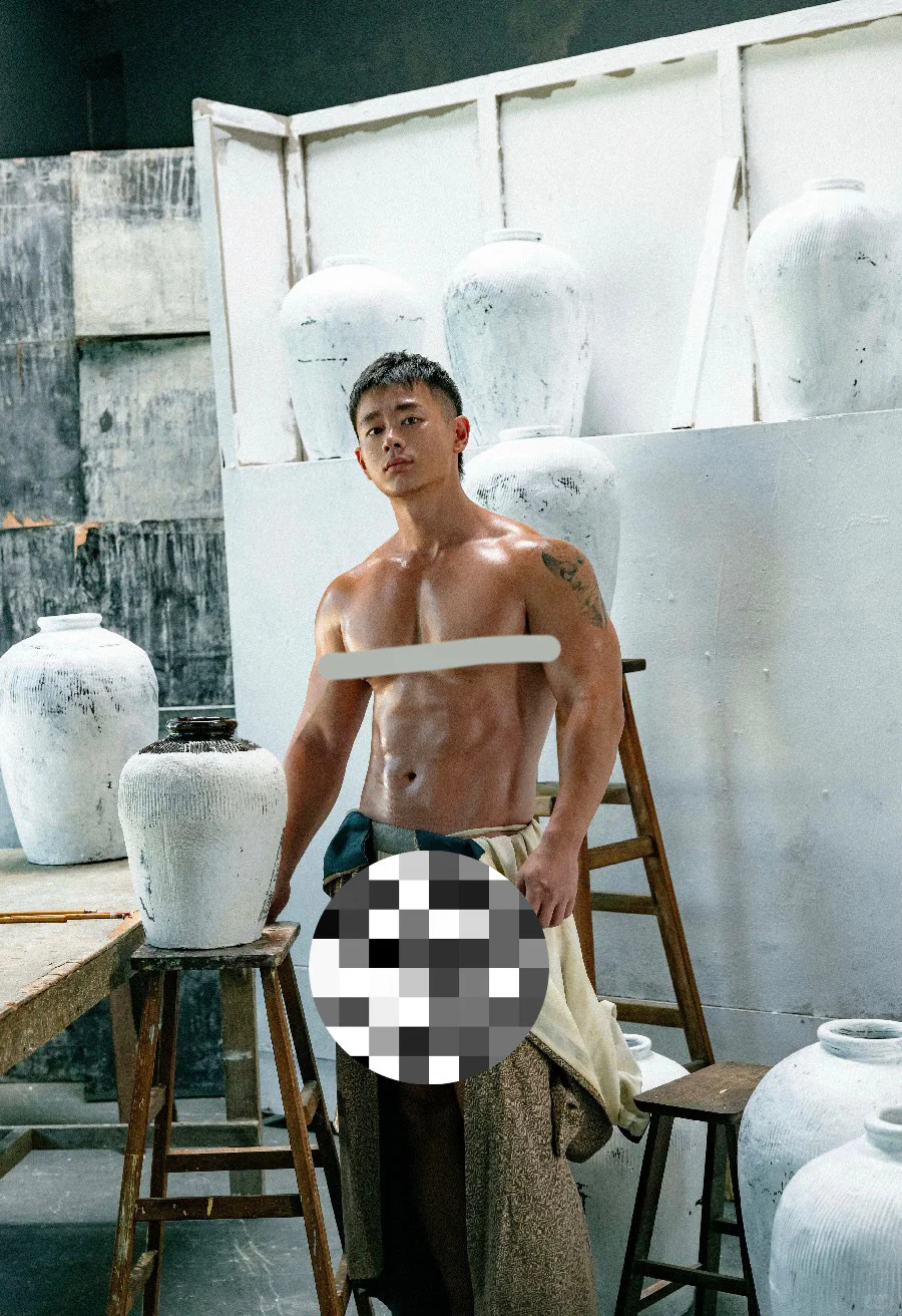 日系杂志册写真《相扑美学》