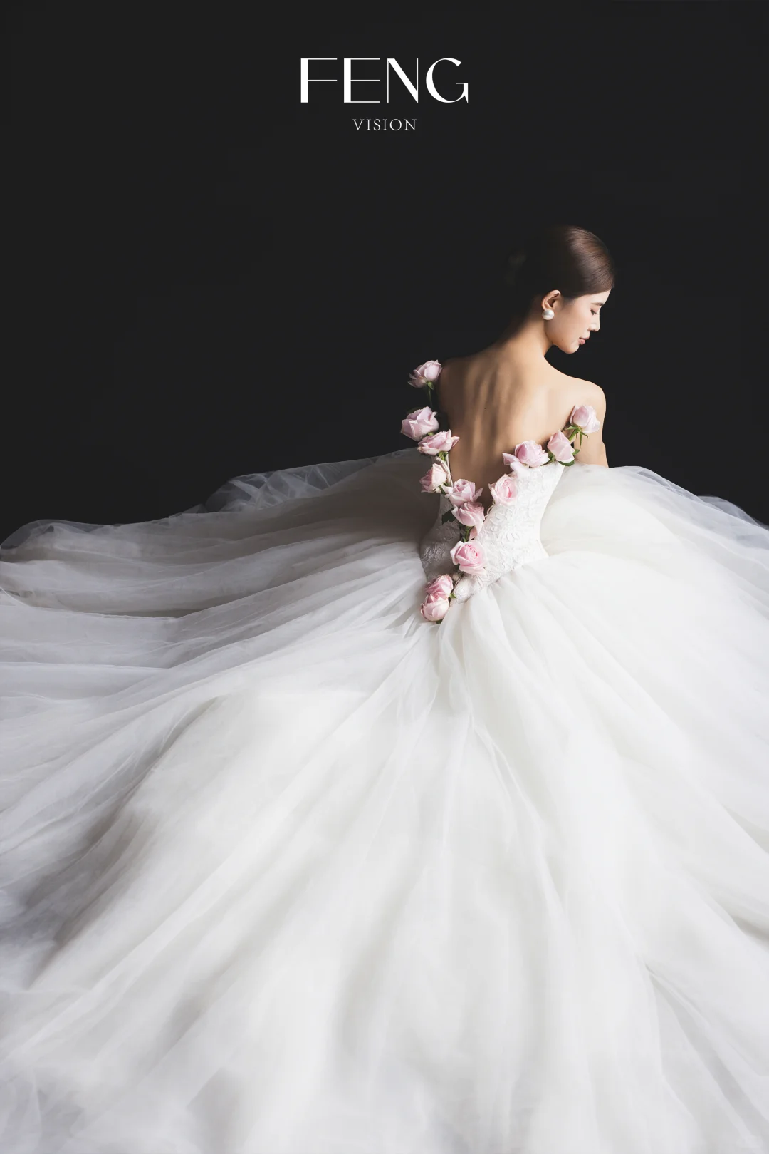 FENGVISION客片｜暗红光影💐美背与花