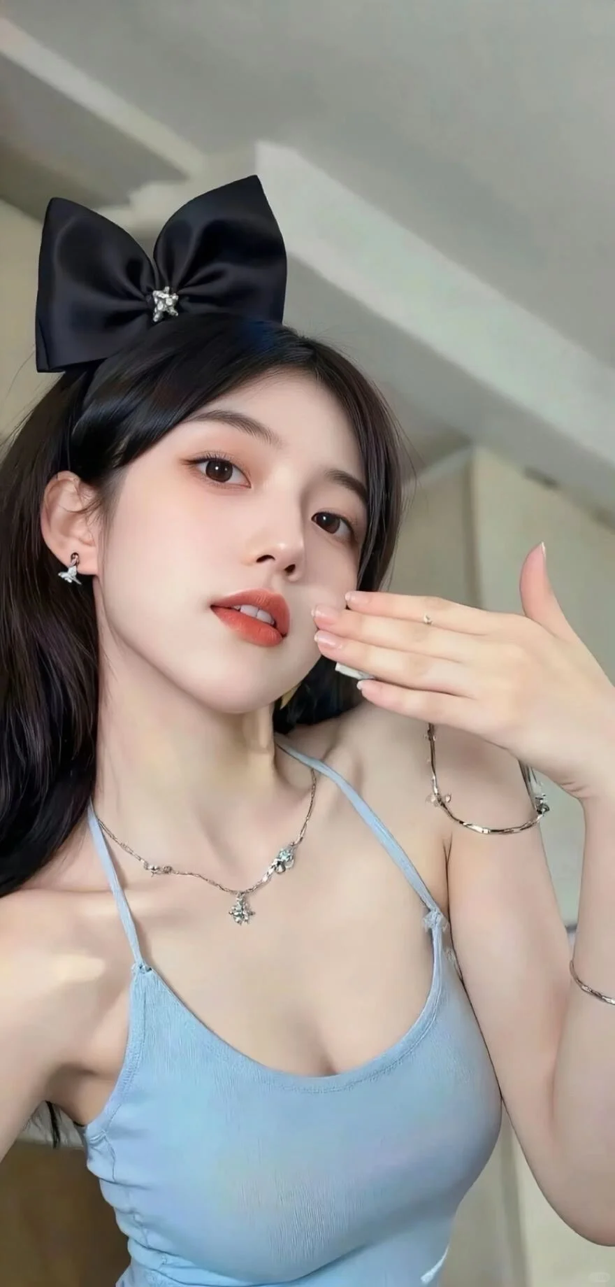 高清4k美女壁纸，最后一张慎用！