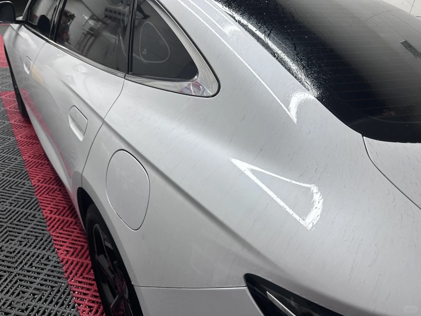 天塌了！说粘上了铁粉，谁懂啊！！