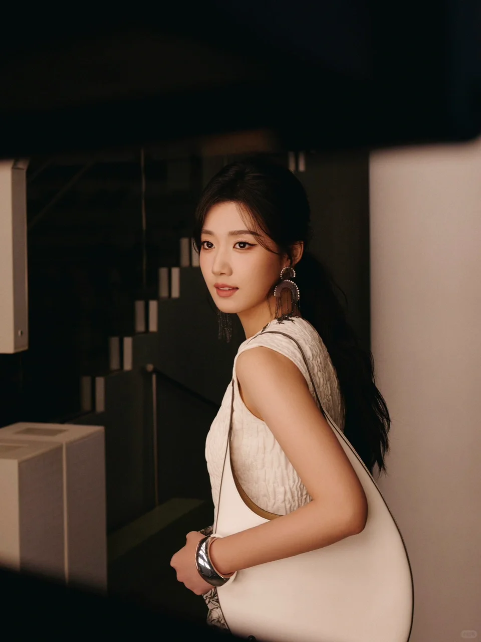 卢昱晓丨2025秋冬时装秀前排直击