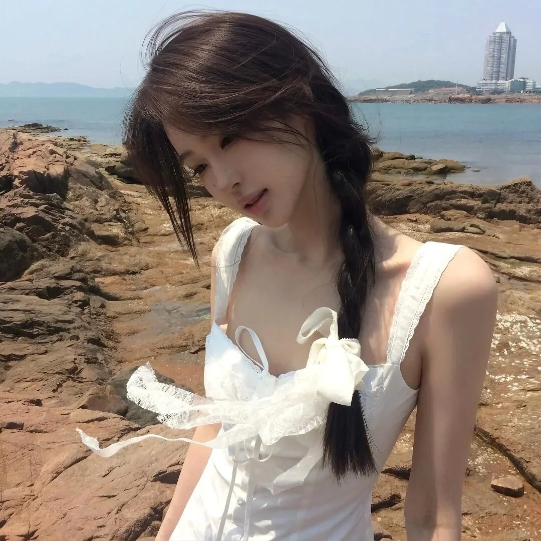 WeChat 自由女头｜天高任鸟飞