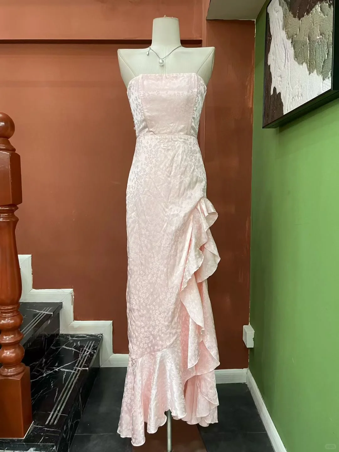 lucy im the sky 剪裁设计超美 捡漏!!