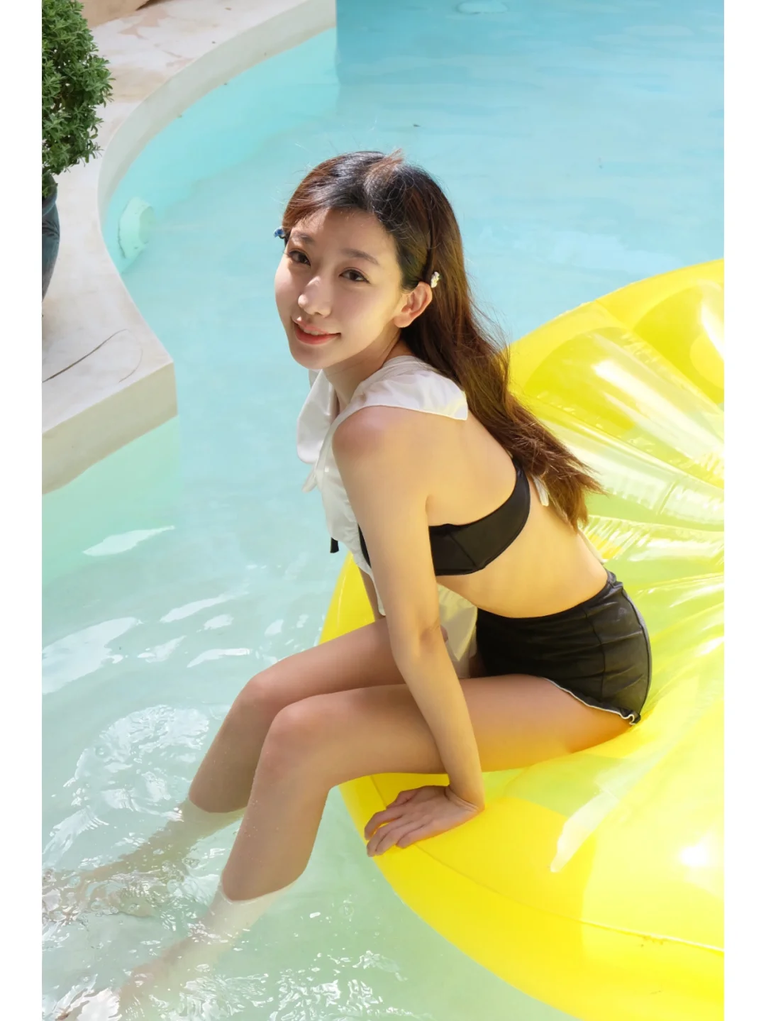 号称“小志玲”的嫩模，有认识的吗？