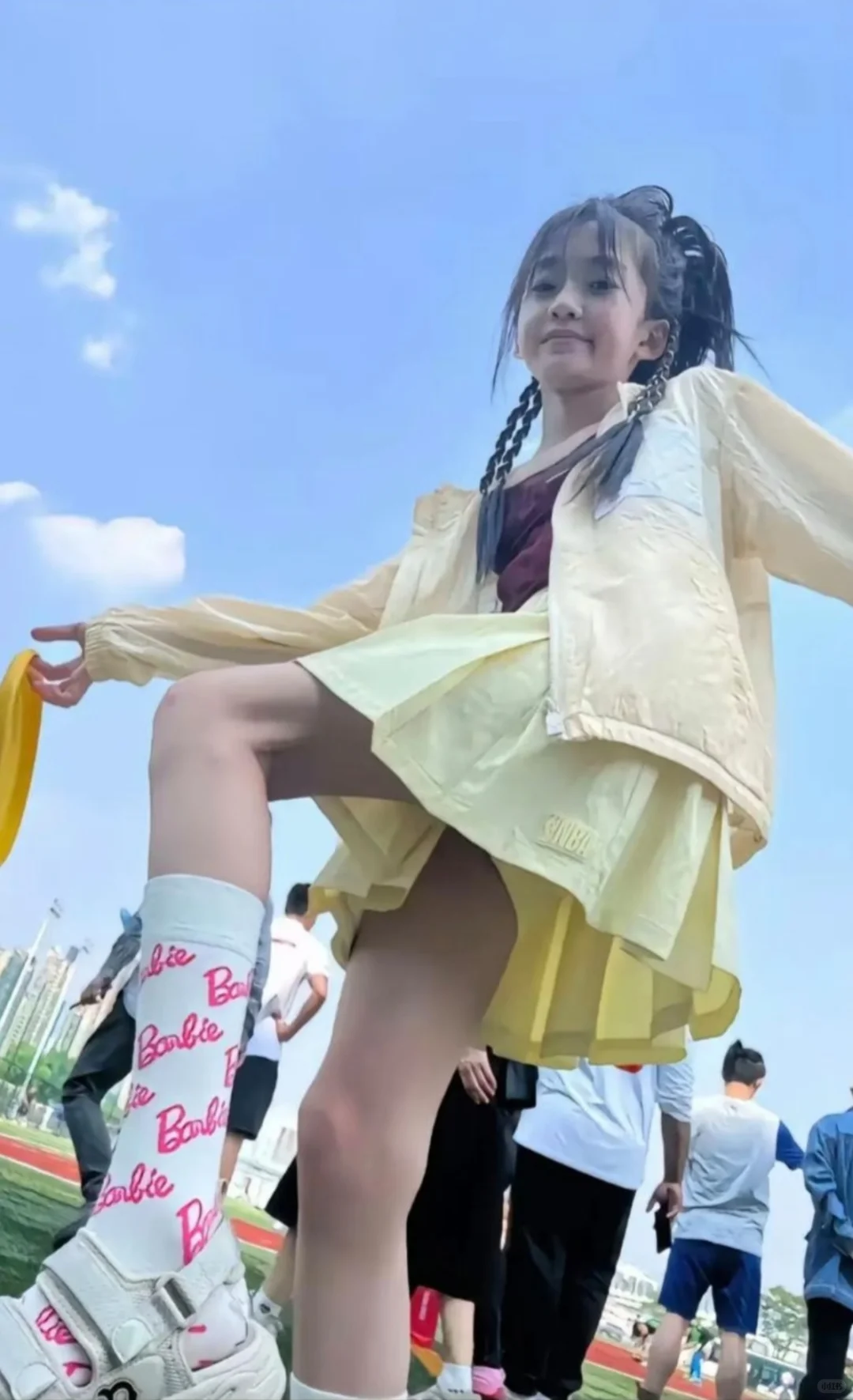 陈芷琰美照~橙汁必备