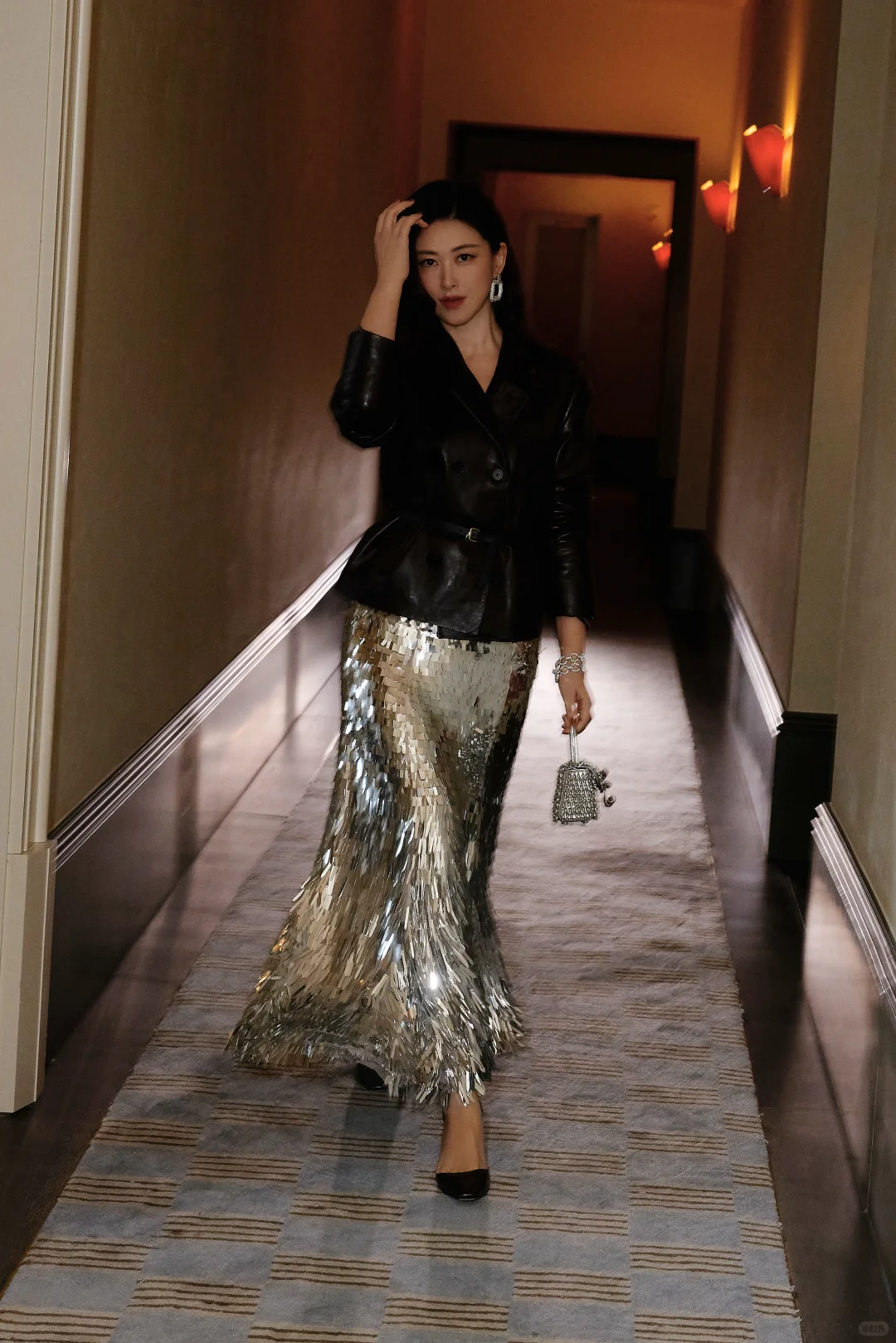 朱珠贵气四套依旧封神：妩媚智性天花板🥂