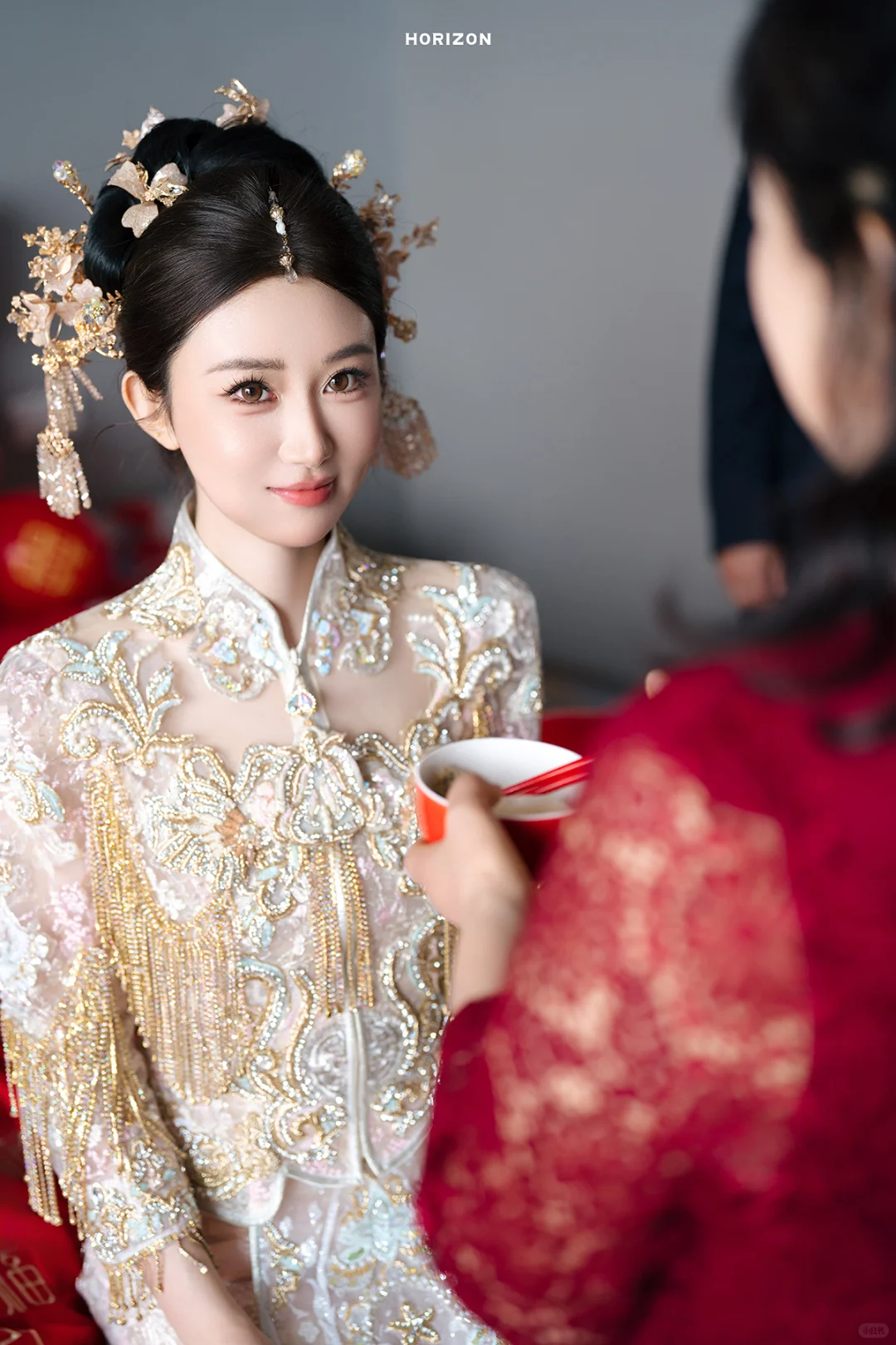 摄影师说“吃到了造型的细糠”